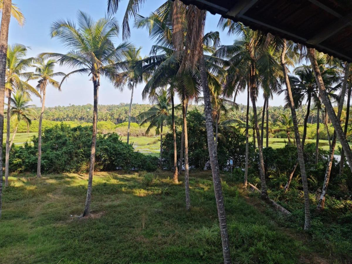 Kannur West Beach House エクステリア 写真