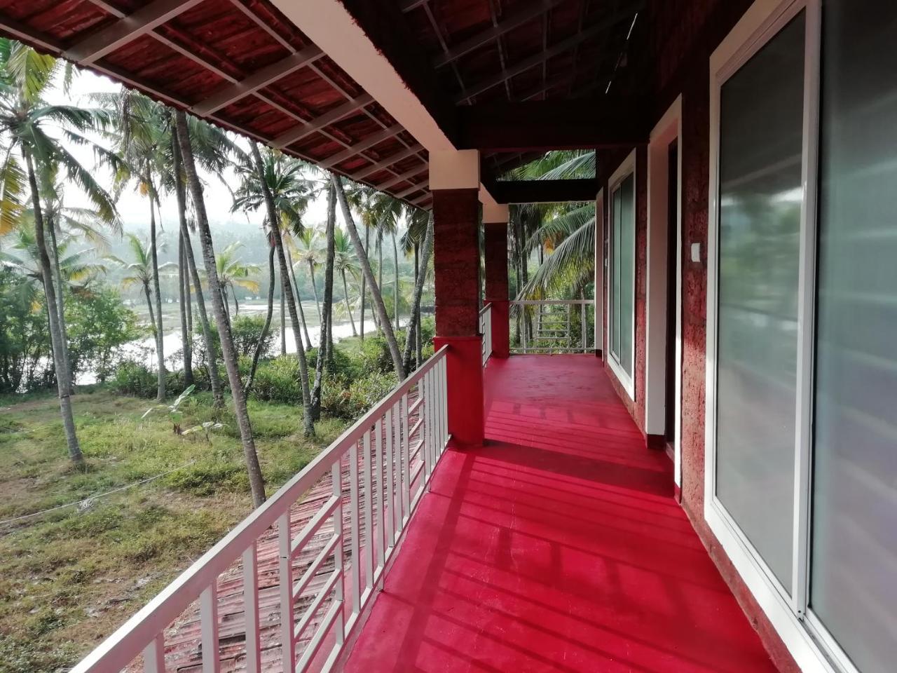 Kannur West Beach House エクステリア 写真
